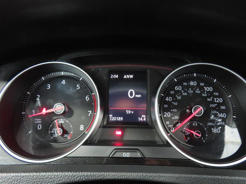 VOLKSWAGENGOLF GTI19