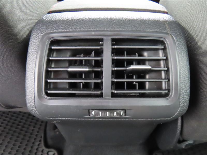 VOLKSWAGENGOLF GTI30