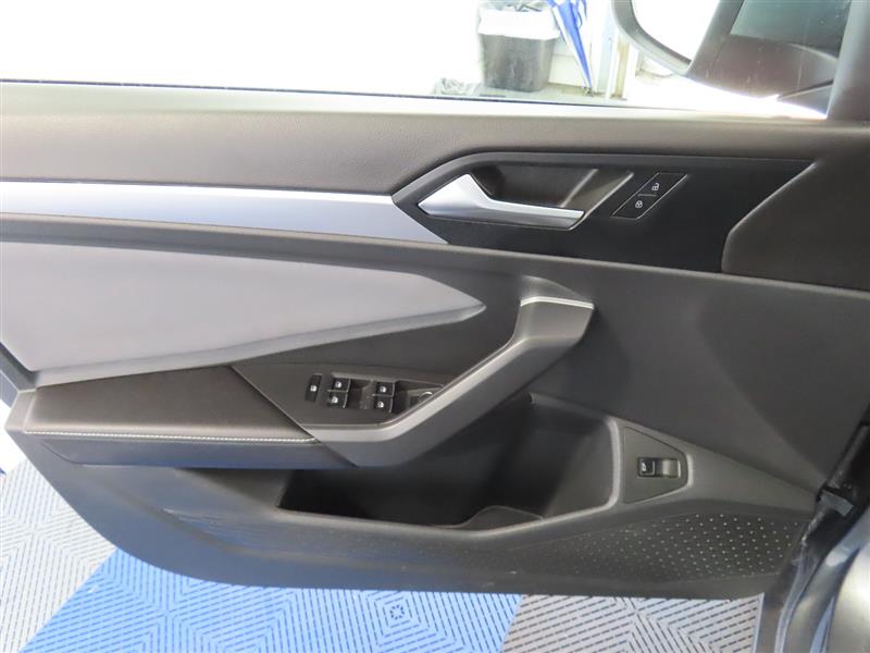 VOLKSWAGENJETTA15
