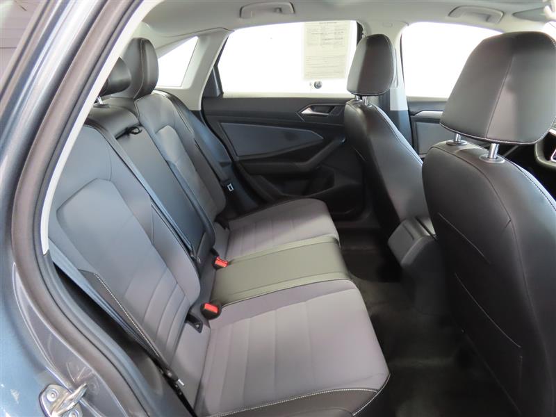 VOLKSWAGENJETTA32
