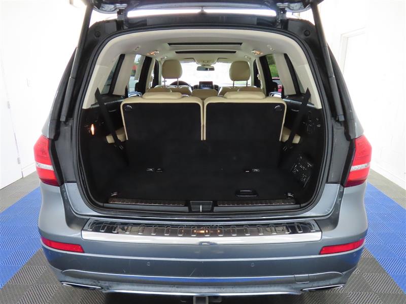 MERCEDES-BENZGLS12
