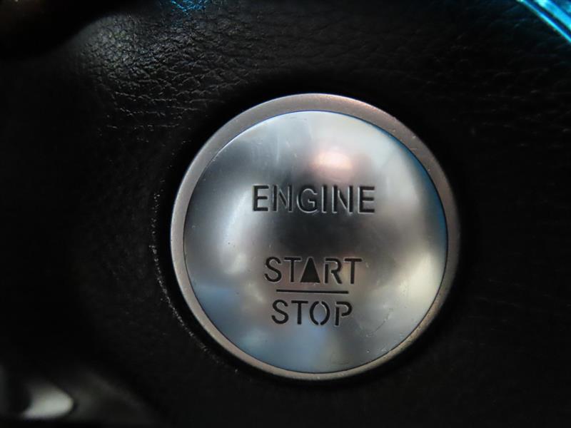 MERCEDES-BENZGLS21