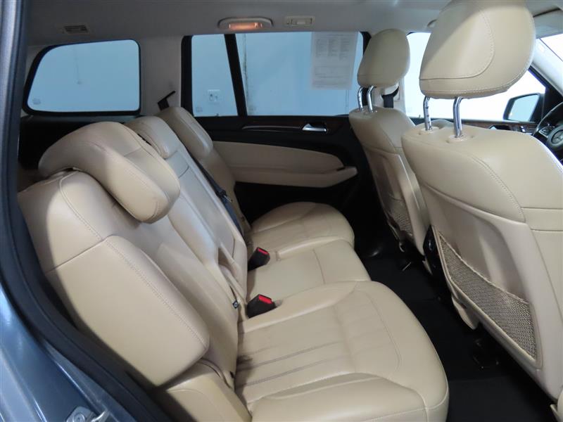 MERCEDES-BENZGLS39