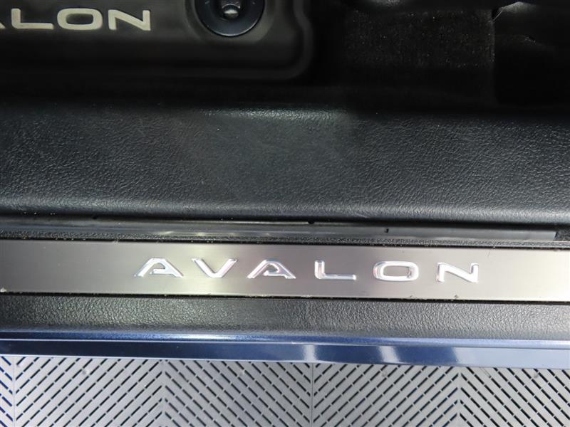 TOYOTAAVALON18