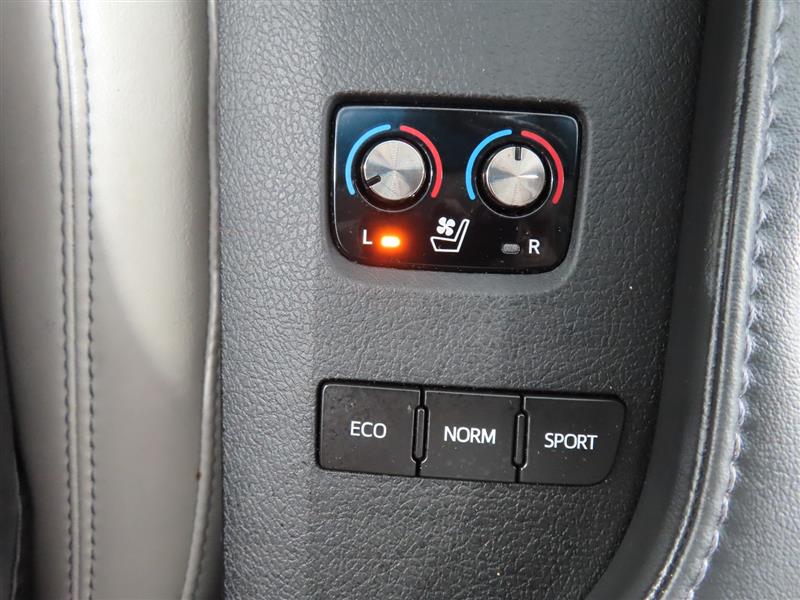 TOYOTAAVALON31