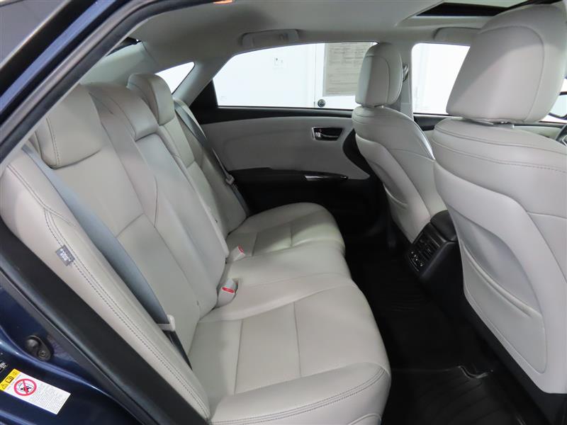 TOYOTAAVALON37
