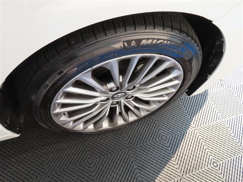 TOYOTAAVALON9
