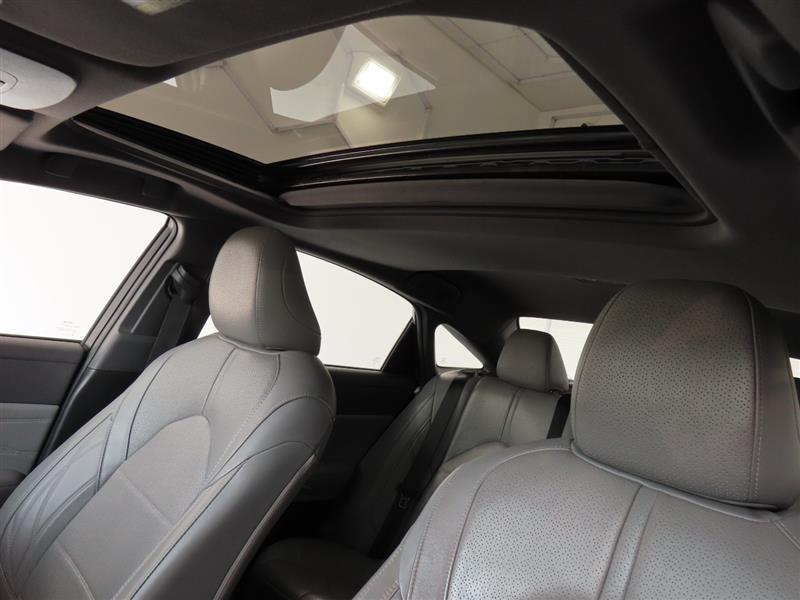 TOYOTAAVALON18