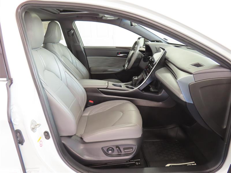 TOYOTAAVALON37