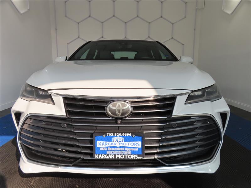 TOYOTAAVALON3