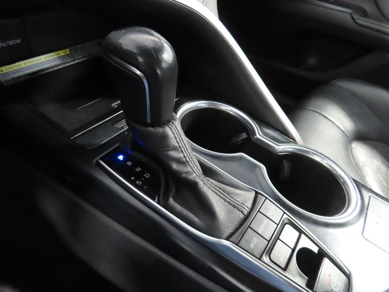 TOYOTACAMRY HYBRID26