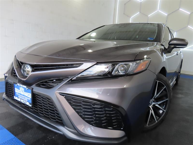 2022 TOYOTA CAMRY SE