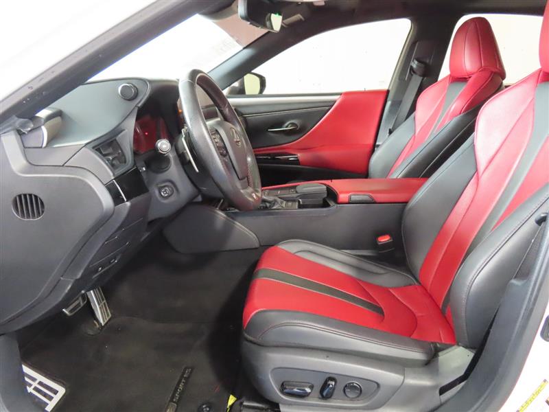 2022 Lexus ES F SPORT - Photo 21