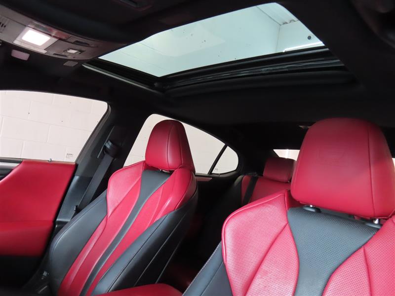 2022 Lexus ES F SPORT - Photo 23