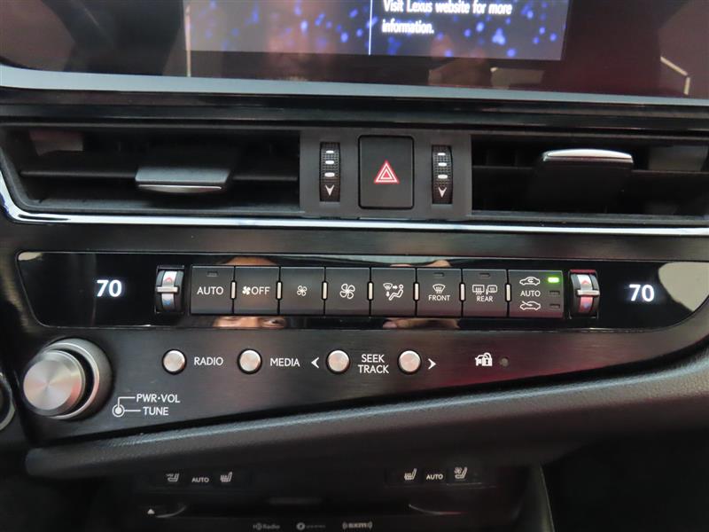 2022 Lexus ES F SPORT - Photo 20