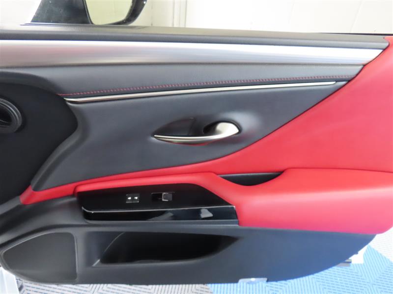 2022 Lexus ES F SPORT - Photo 28