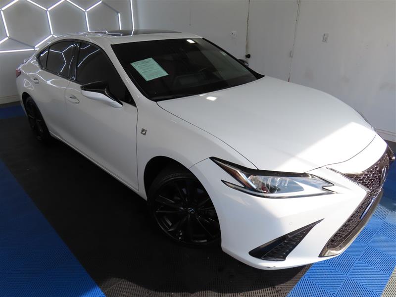 2022 Lexus ES F SPORT - Photo 8