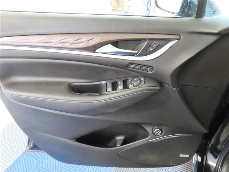 BUICKENCLAVE16