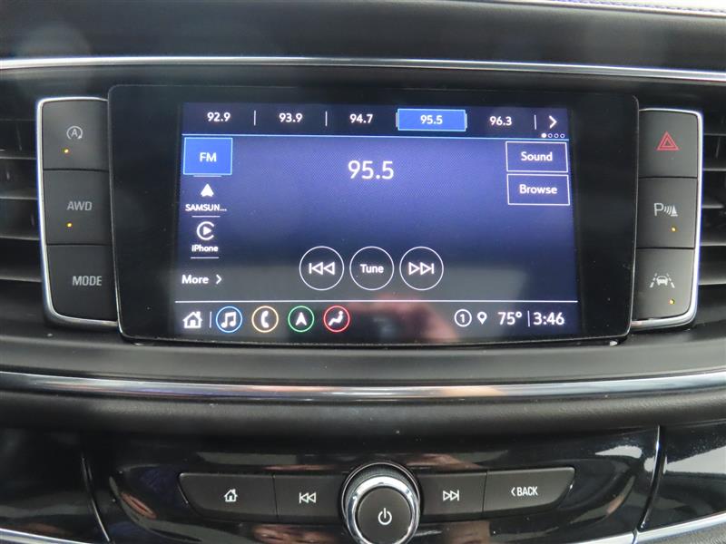 BUICKENCLAVE28