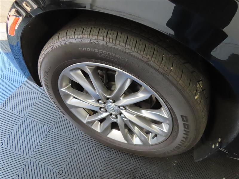 BUICKENCLAVE6