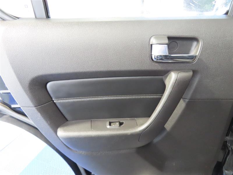 HUMMERH3 *** WELL MAINTAINED HUMMER *** COME TAKE A LOOK ***25