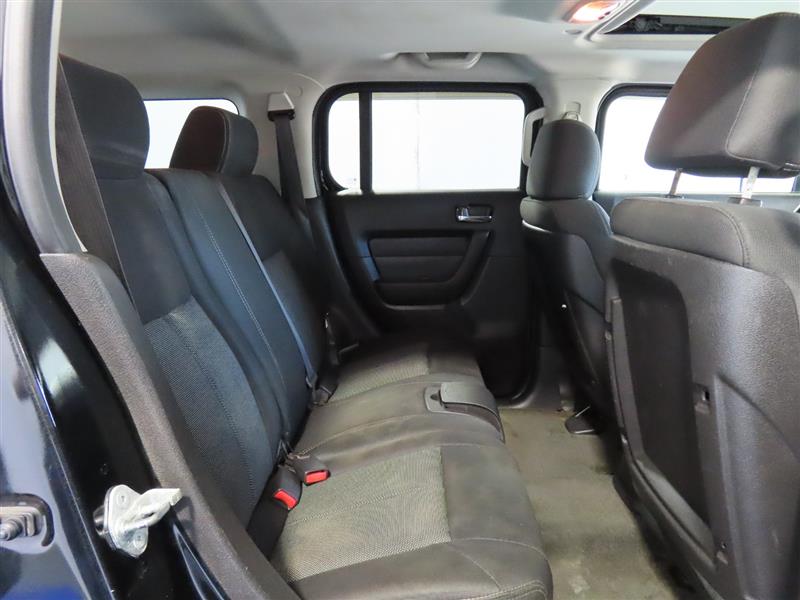 HUMMERH3 *** WELL MAINTAINED HUMMER *** COME TAKE A LOOK ***28