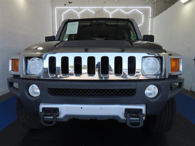 HUMMERH3 *** WELL MAINTAINED HUMMER *** COME TAKE A LOOK ***2
