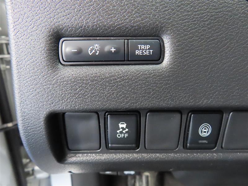 NISSANMURANO19
