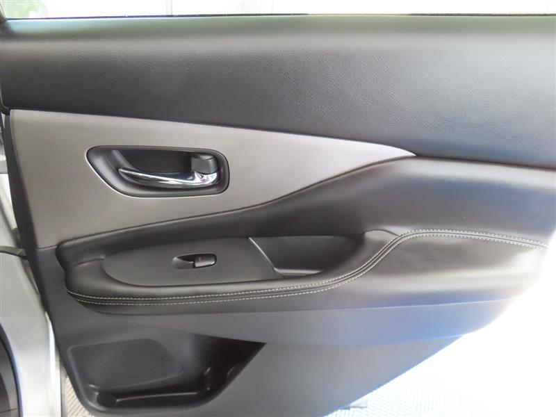 NISSANMURANO34