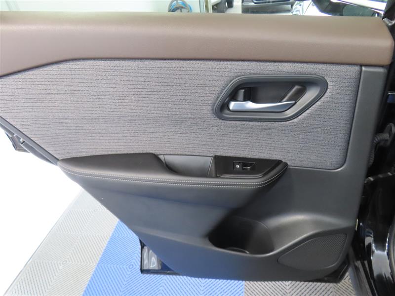 NISSANROGUE30