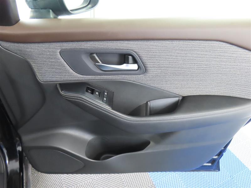 NISSANROGUE35