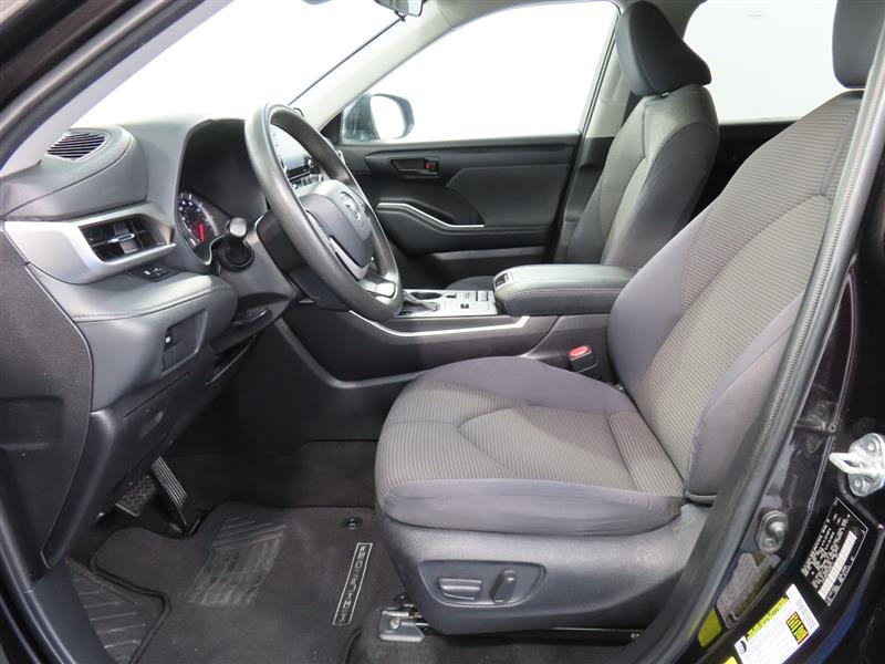 TOYOTAHIGHLANDER12