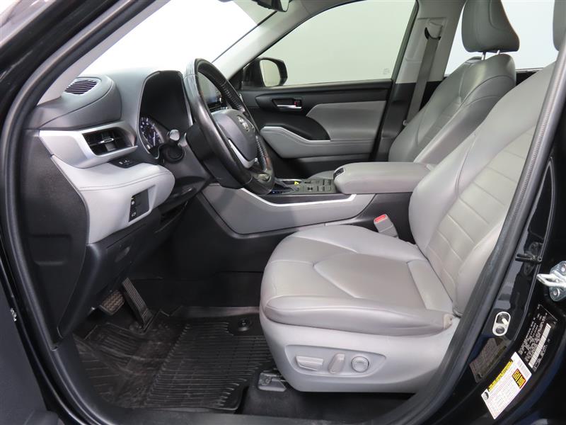 TOYOTAHIGHLANDER13