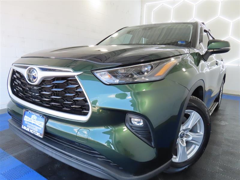 2023 TOYOTA HIGHLANDER LE