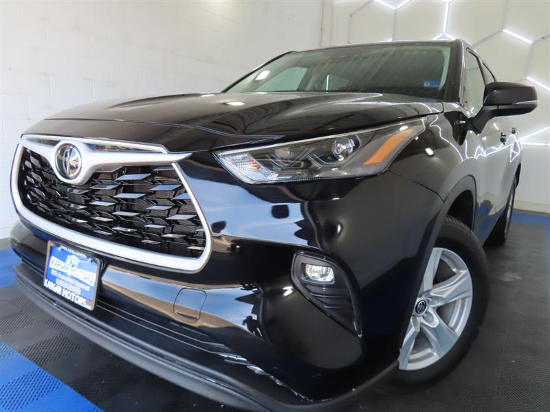 2025 TOYOTA HIGHLANDER LE