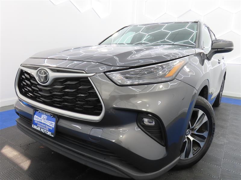 2024 TOYOTA HIGHLANDER XLE