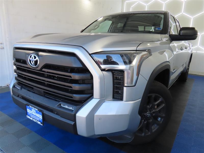 2022 TOYOTA TUNDRA SR5