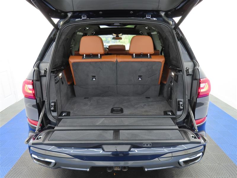 BMWX713