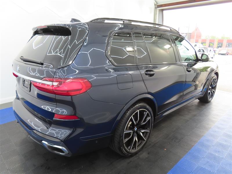BMWX716