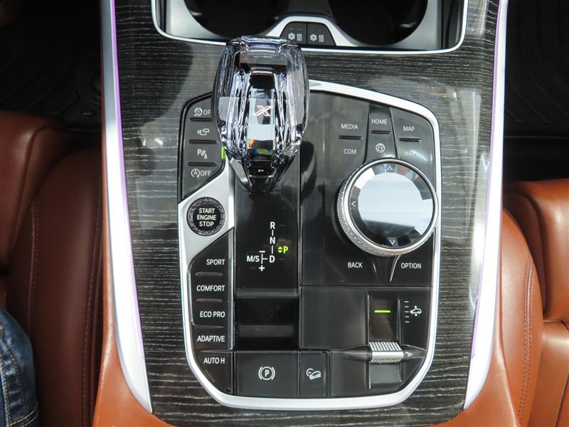 BMWX735