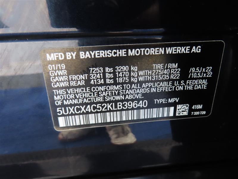 BMWX745