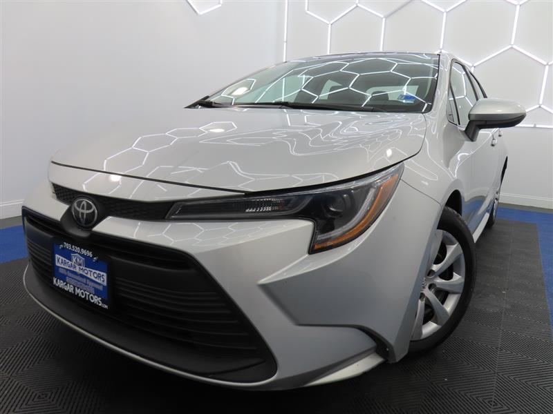 Silver 2024 Toyota Corolla Sedan Front-Wheel Drive Automatic