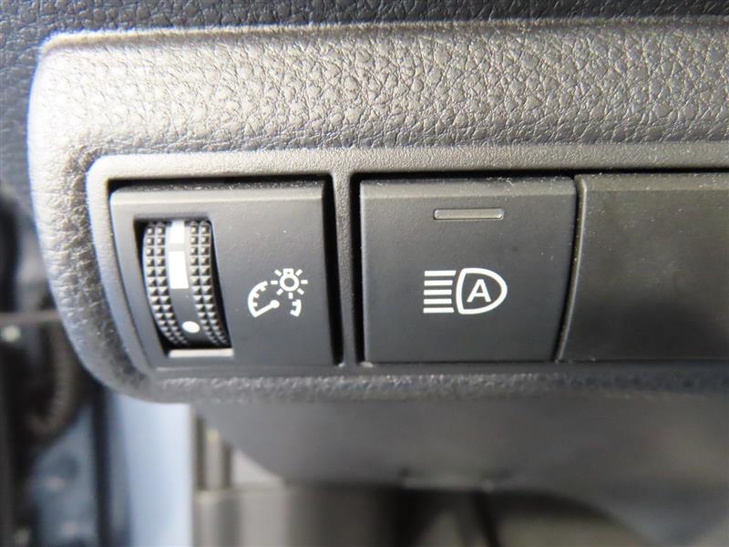 TOYOTACOROLLA18