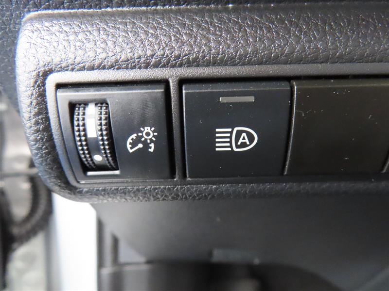 TOYOTACOROLLA18