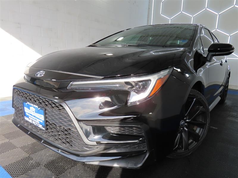 2024 TOYOTA COROLLA SE/NIGHTSHADE EDITION