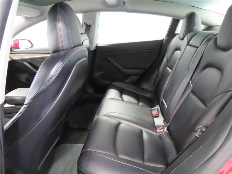 TESLAMODEL 327