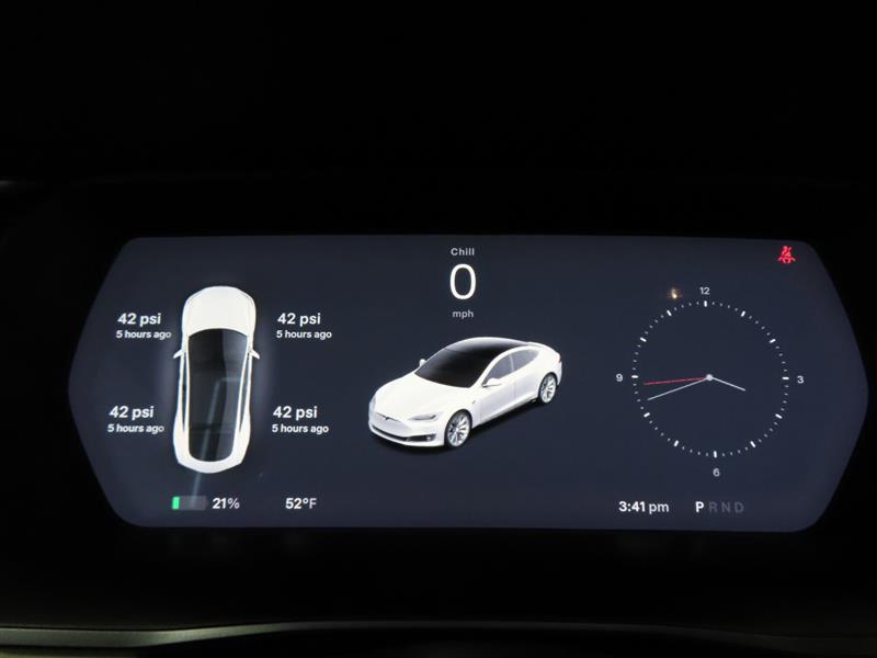 TESLAMODEL S20