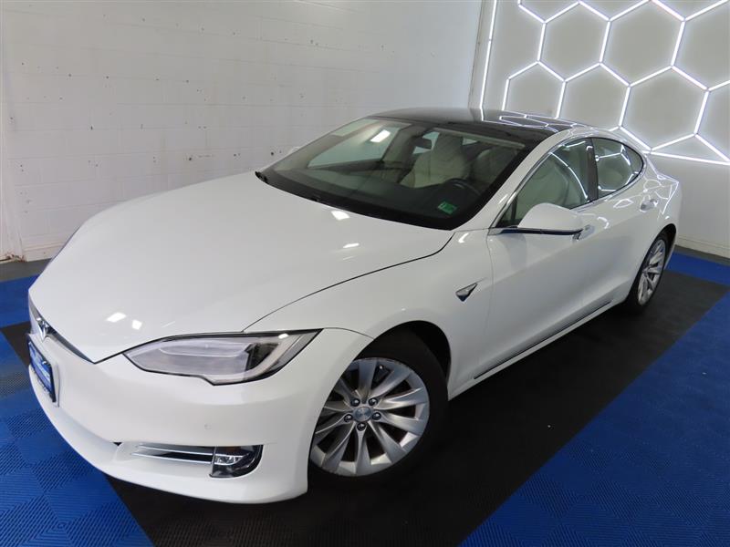 TESLAMODEL S2