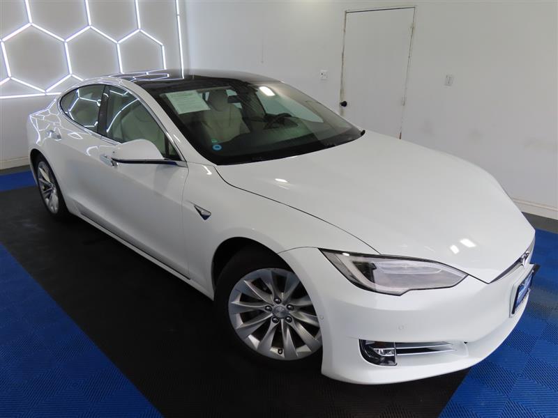 TESLAMODEL S5