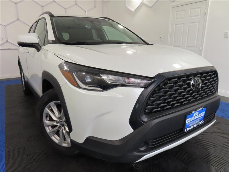 TOYOTACOROLLA CROSS2